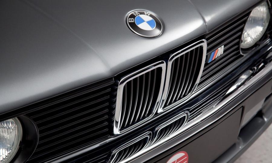 Детали экстерьера BMW 325i Coupe M-Technik (E30) 1984 года  (UK) (фото 4 из 22)